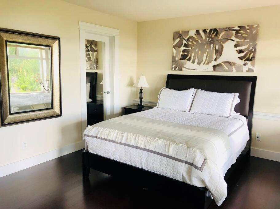 Saanichton Waterfront 2Br Suite With Superb Views Exterior photo