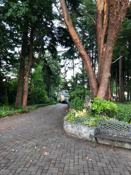 Saanichton Waterfront 2Br Suite With Superb Views Exterior photo