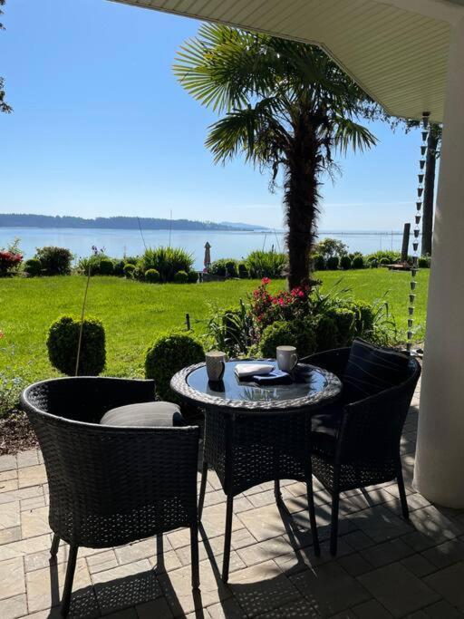 Saanichton Waterfront 2Br Suite With Superb Views Exterior photo